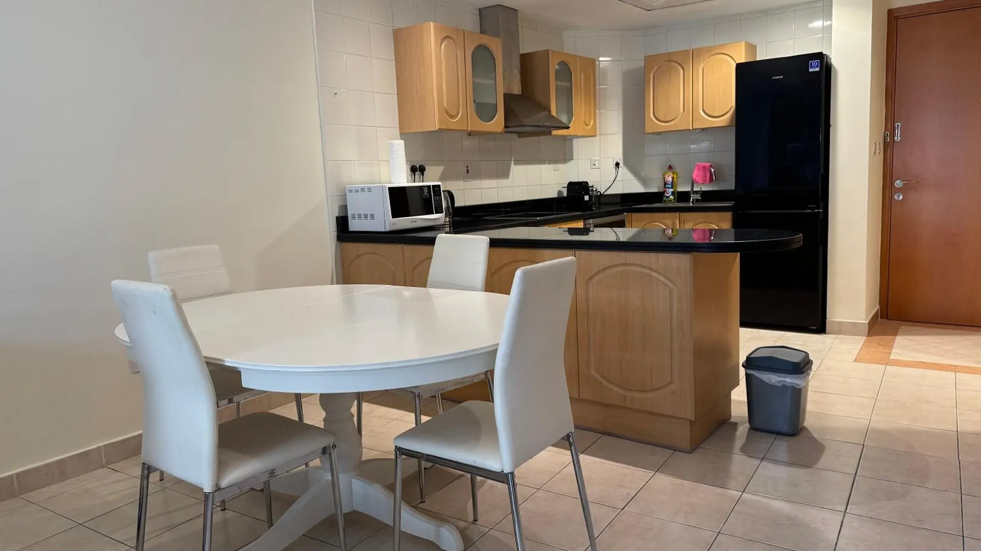Prime Location Dubai Marina Apartment United Arab Emirates